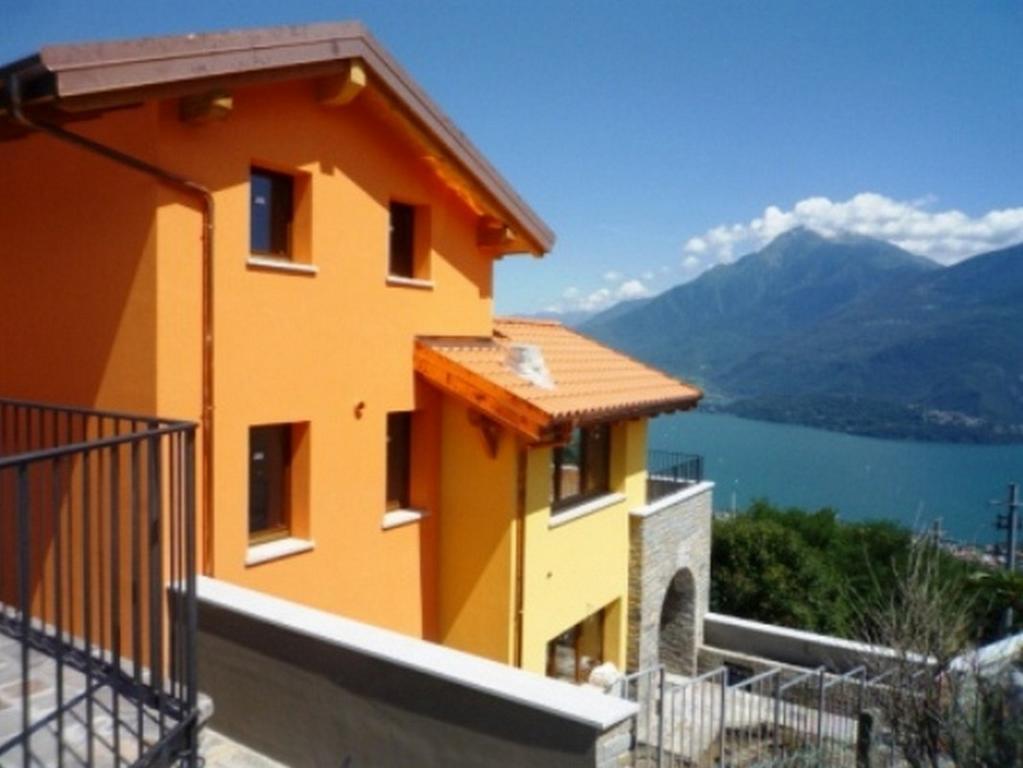 Residence Borgo La Sorgente Граведона Екстер'єр фото